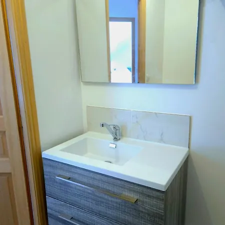 بيت للعطل Maison Familiale & Confortable Proche لوك-سور-مير